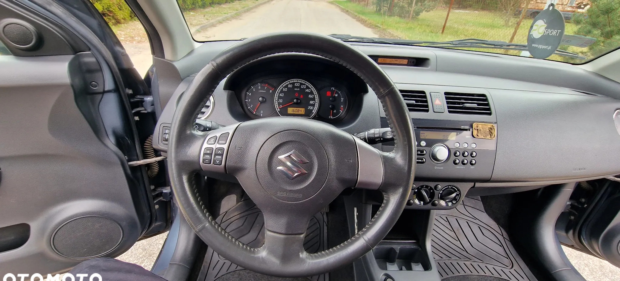 Suzuki Swift cena 11900 przebieg: 173798, rok produkcji 2007 z Toruń małe 781